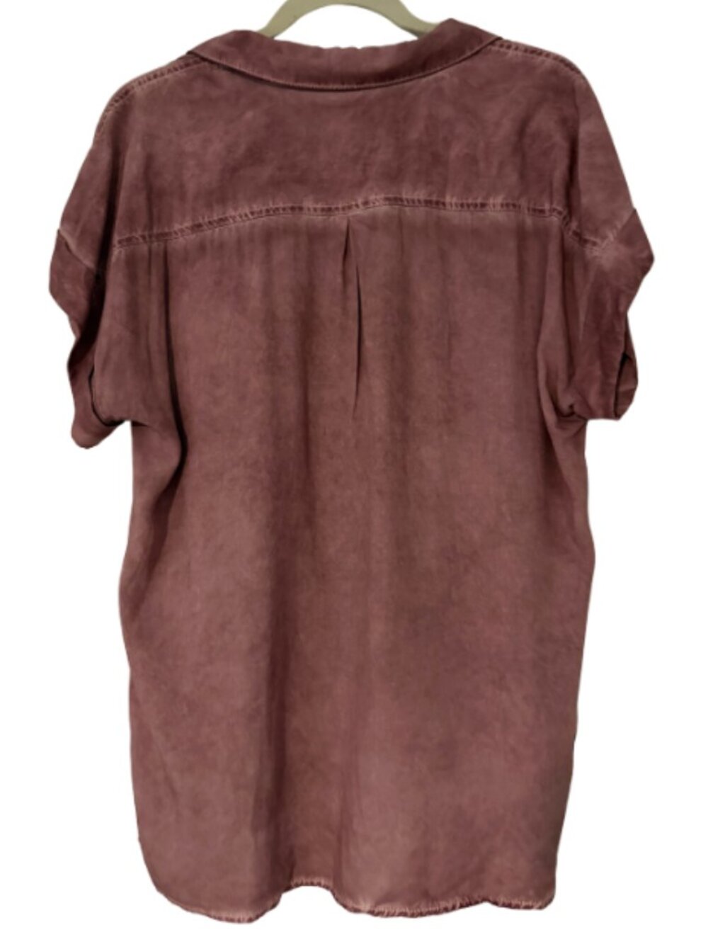 Velvet Heart Short-Sleeved Blouse - Picture 2 of 4